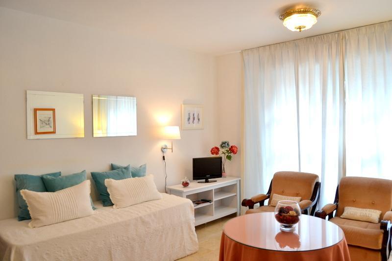 Apartamento Carlos Canal Севилья Экстерьер фото